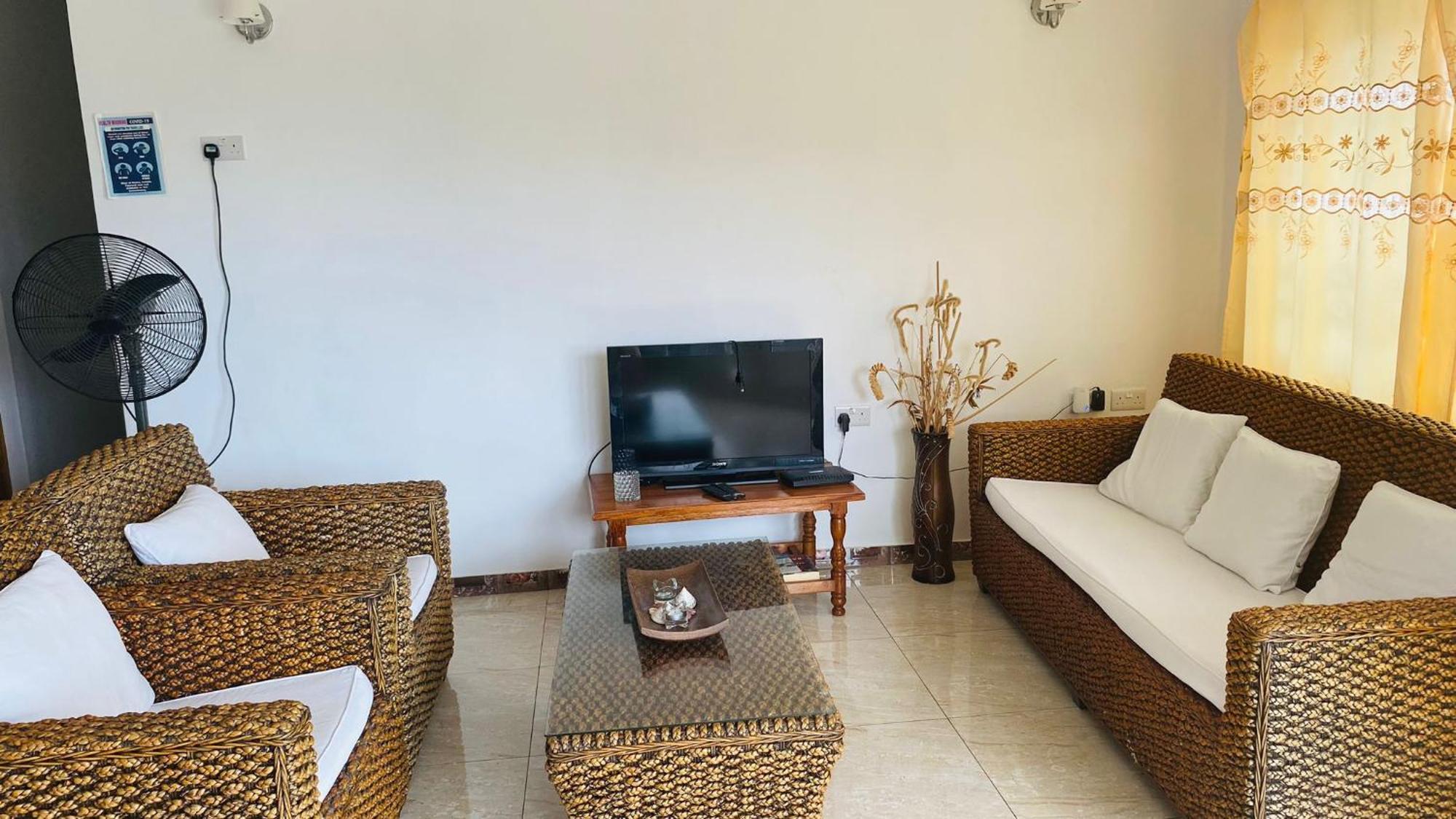 Korrine'S Cottage Horizon Beau Vallon  Bagian luar foto